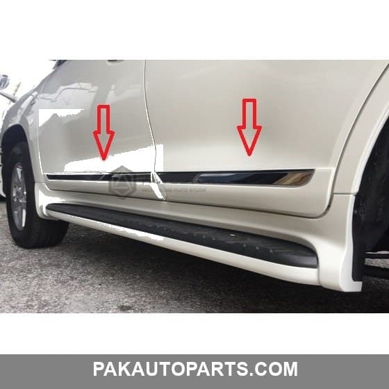 Toyota Land Cruiser FJ200 V8 Side Door Molding