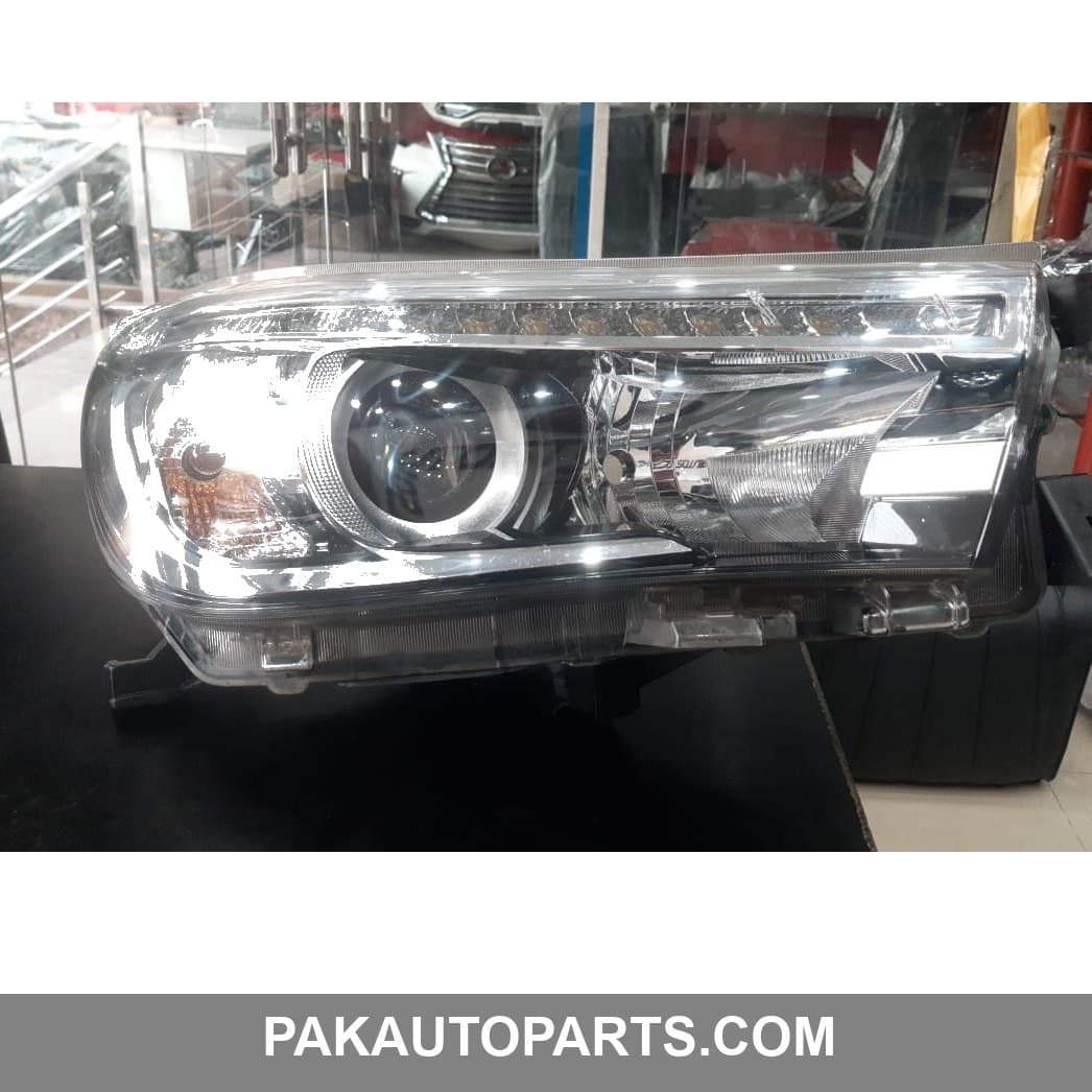 Toyota Hilux Revo Head Lamp Right Used 2016-2021