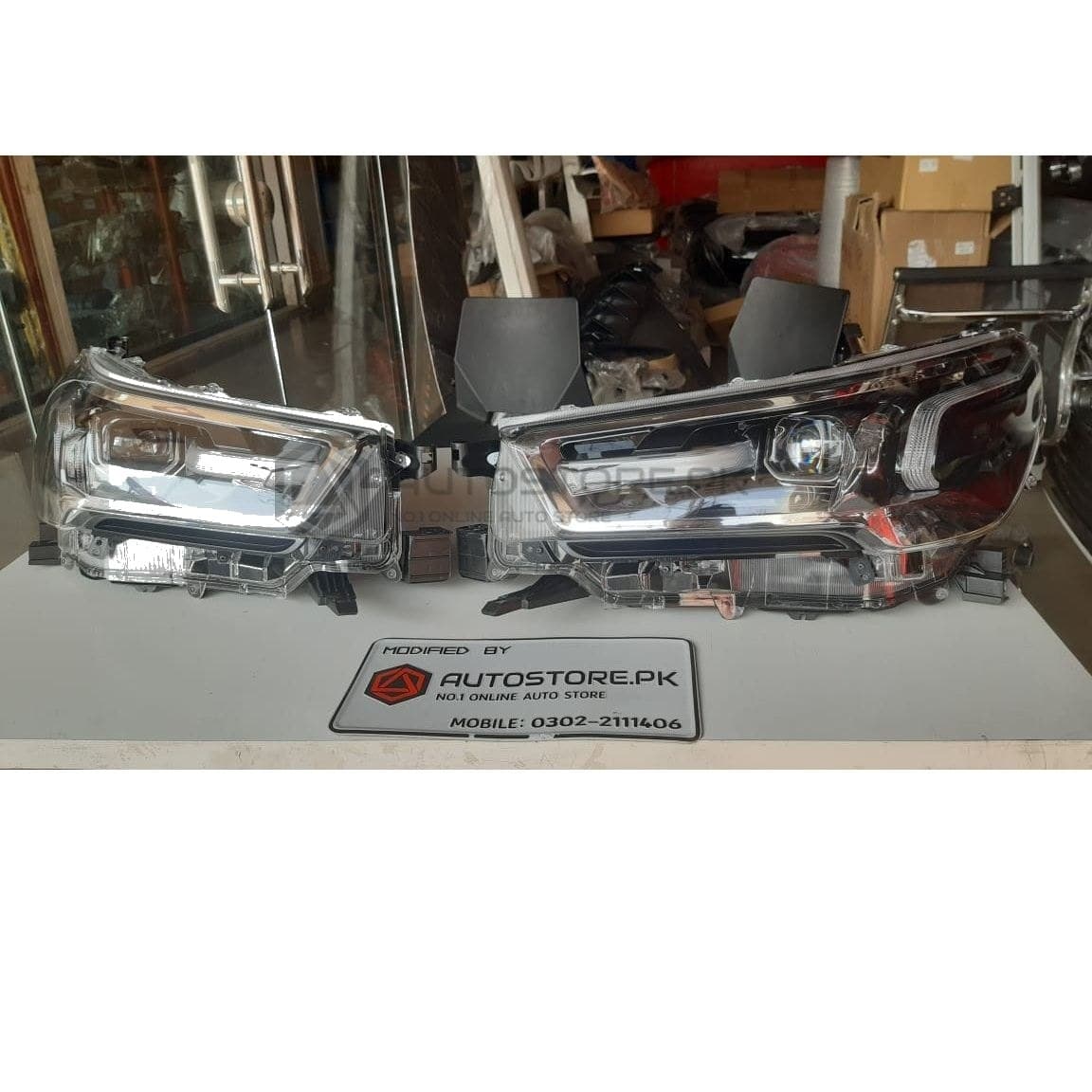 Toyota Hilux Revo / Rocco Facelift Head Lights Thailand 2021-2023